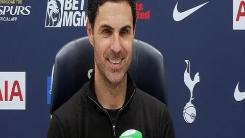 球员挺身而出，坚定否认对手犯规，助力撤销点球判决