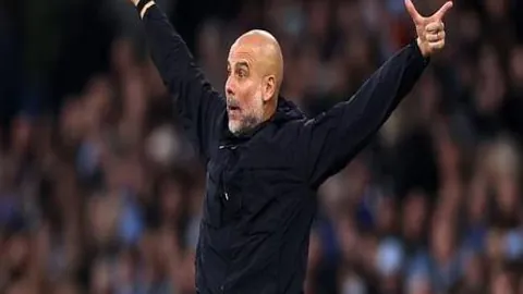 曼联今夏全力投资，目标引进顶尖球员